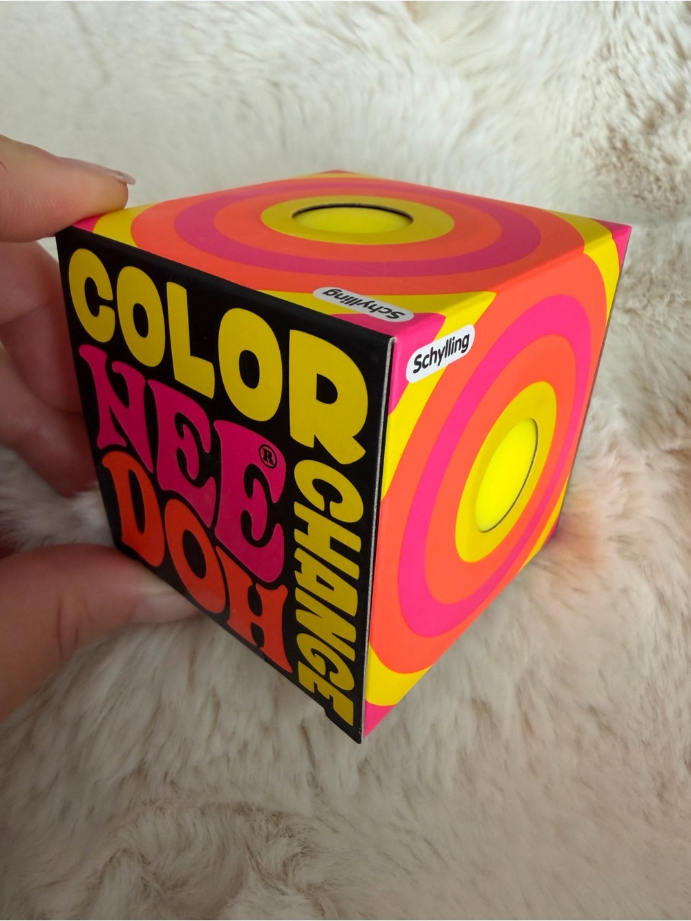 Color Change NeeDoh Sensory Toy — Yellow 💛 Great back to school present!
